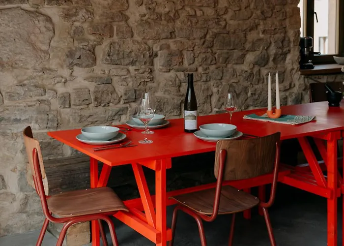 - Feuer Und Flamme * יינה