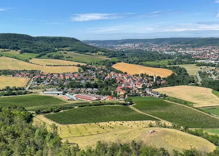 - Feuer Und Flamme * יינה